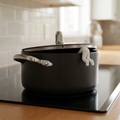 Lid Sid saucepan on a kitchen hob