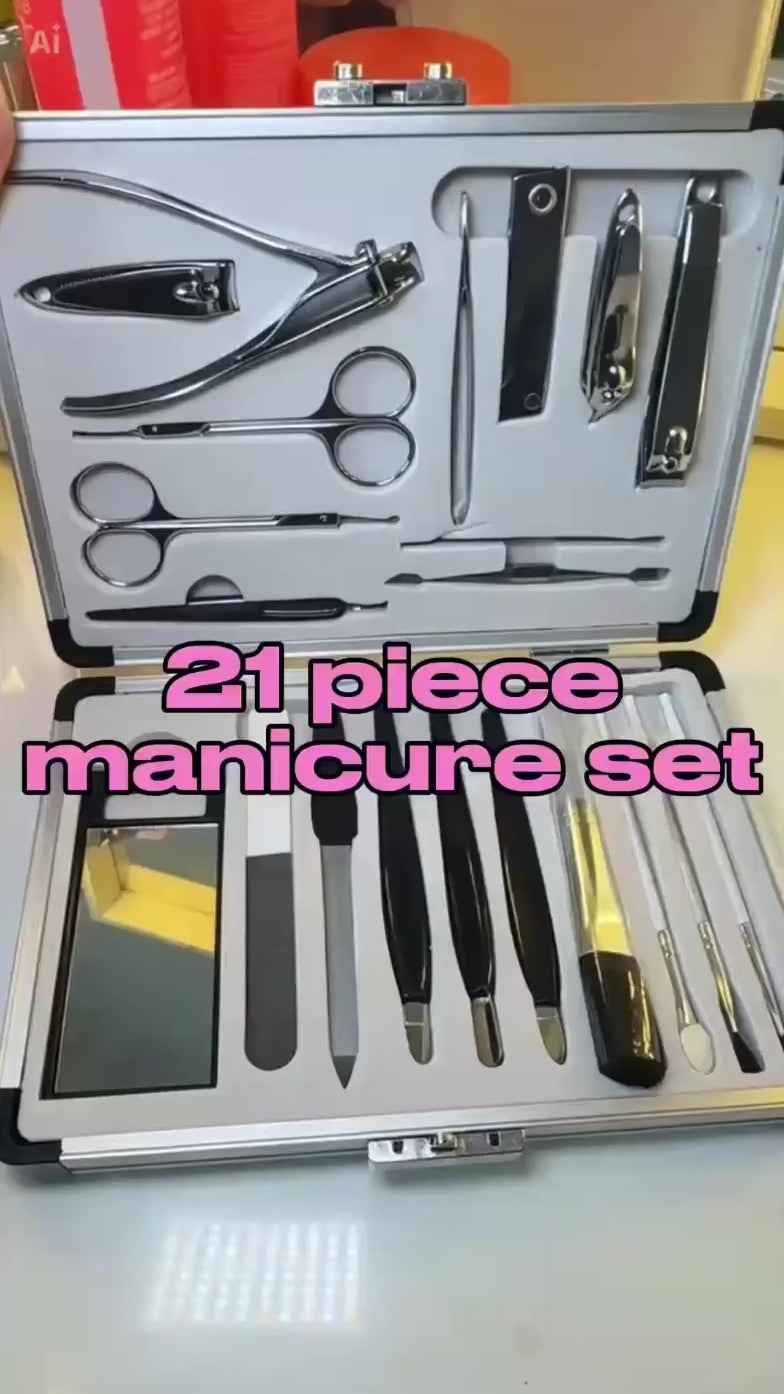 21 Piece Manicure Set – Stainless Steel Beauty Kit & Case
